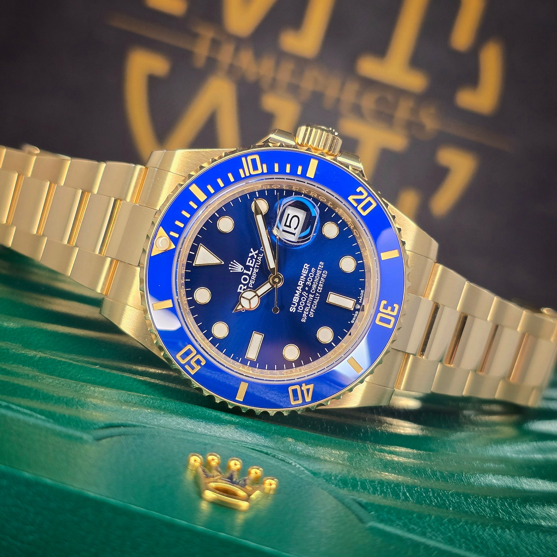 Rolex Submariner Date 18k Yellow Gold 126618LB Bluesy dial