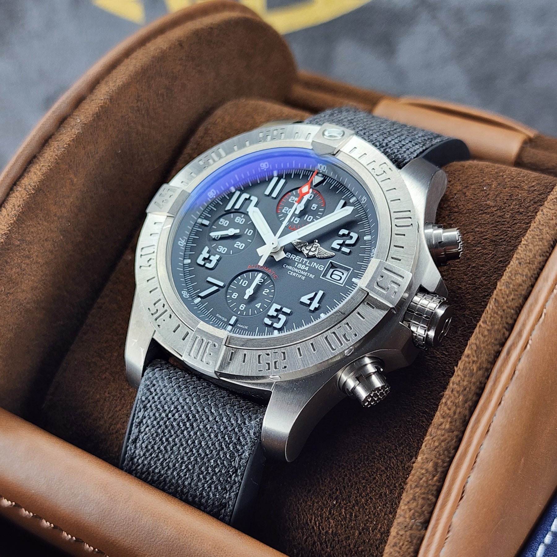 Breitling Avenger Bandit 45mm