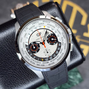 Girard-Perregaux Traveller WW.TC front view