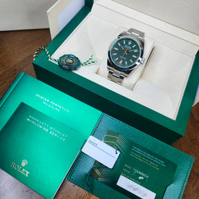 Rolex Milgauss Black Dial 116400GV full set