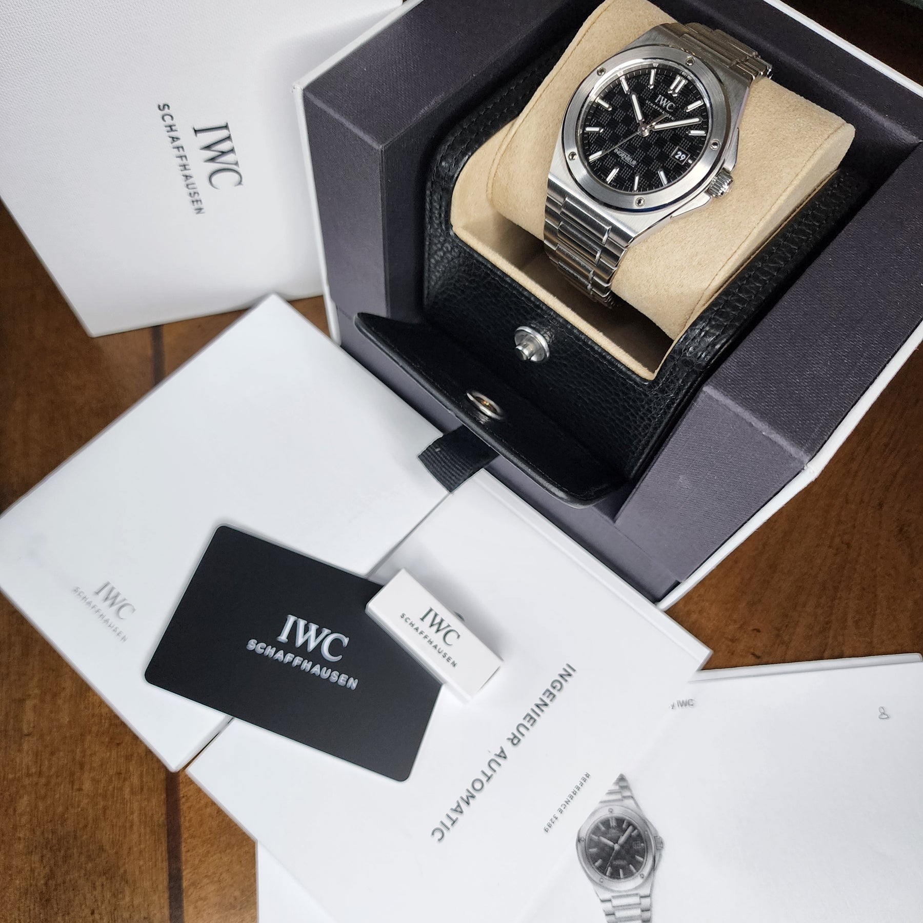 IWC Ingenieur IW328901 full set view