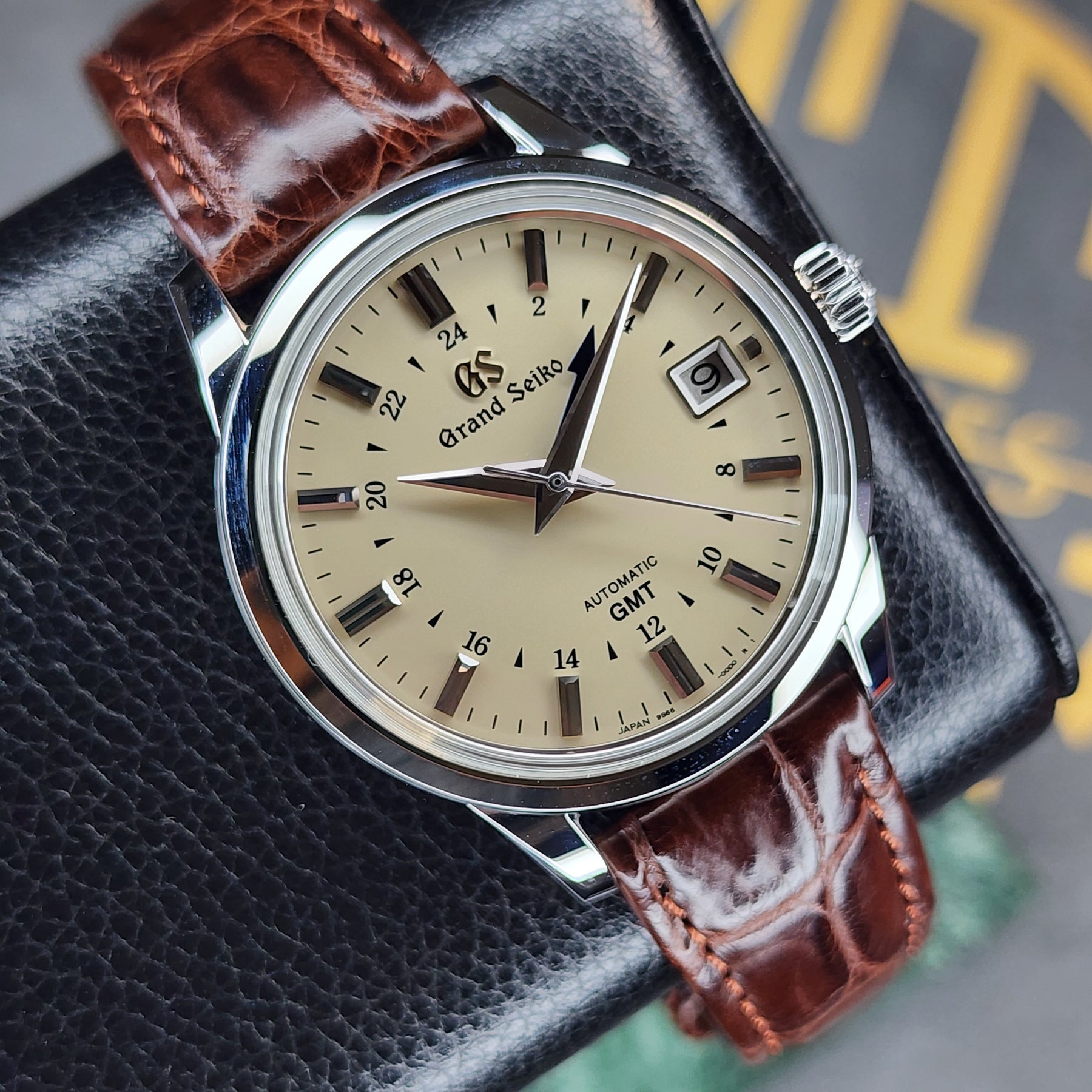 Grand Seiko Elegance SBGM221 front view