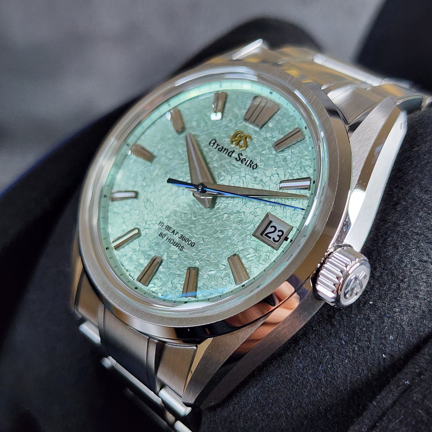 Grand Seiko SLGH021  Genbi Valley Limited Edition right view 