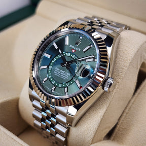 Rolex Sky-Dweller Mint Green 336934 42mm right side view