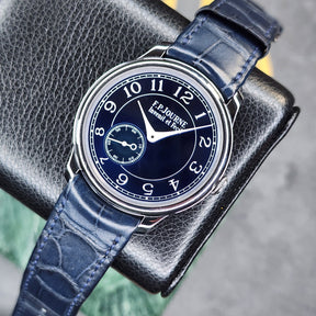 F.P.Journe Souveraine Chronometre Bleu front view