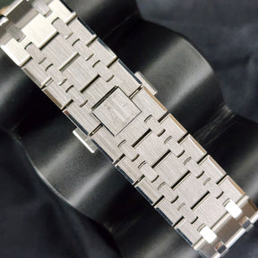 Audemars Piguet Royal Oak 50th Anniversary clasp view