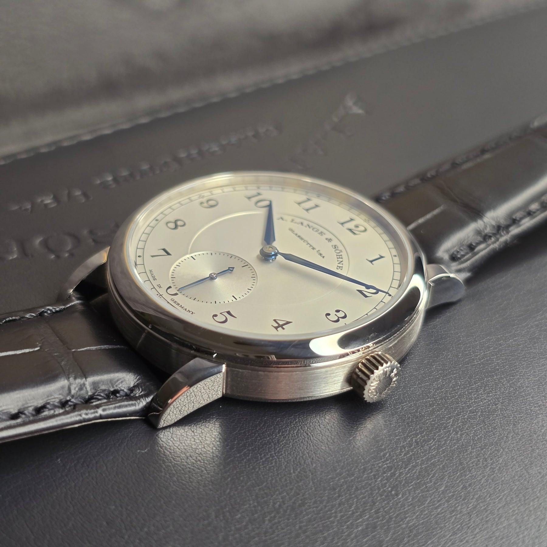 A. Lange & Sohne 1815 case, lug, strap view