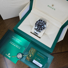 Rolex Sea-Dweller 126600 43mm full set view