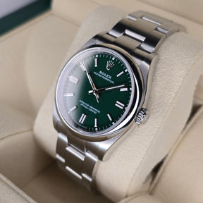 Rolex Oyster Perpetual 126000 right side case view