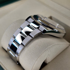 Rolex Datejust 126300 Bright Black case, oyster bracelet view