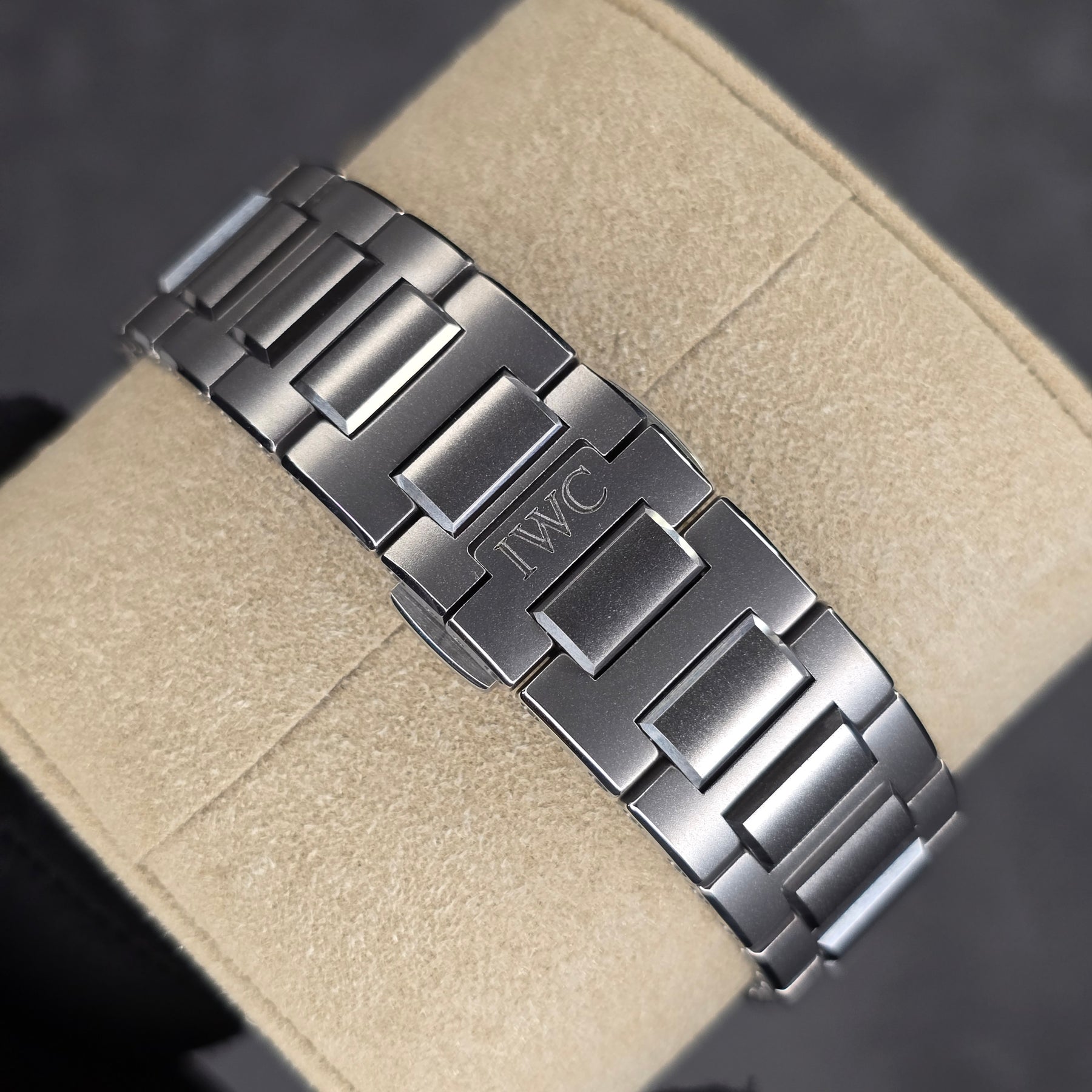 IWC Ingenieur IW328904 Titanium 40mm