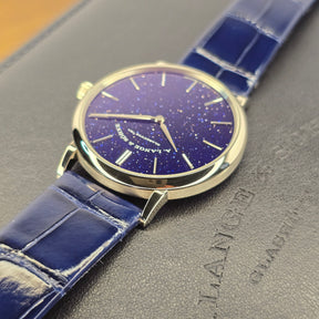 A. Lange & Sohne Saxonia Ultra Thin 205.086 lugs strap