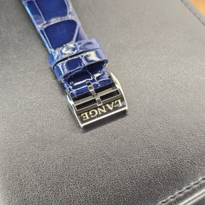 A. Lange & Sohne Saxonia Ultra Thin 205.086 clasp
