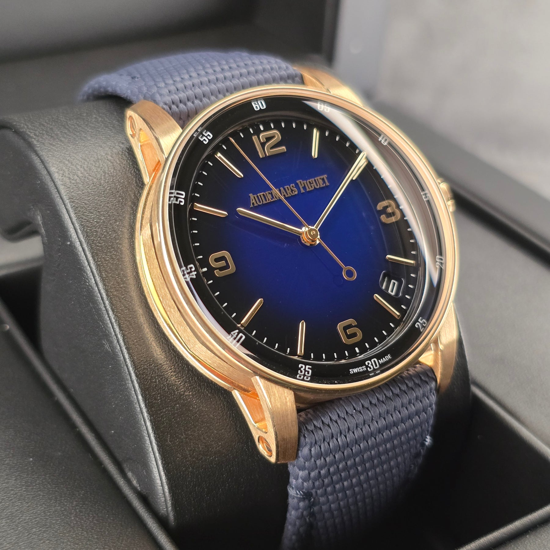 Audemars Piguet Code 11.59 Smoke Blue left side case