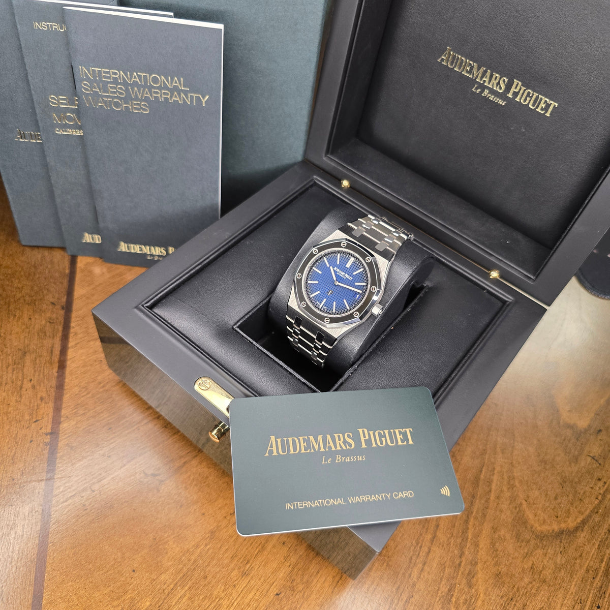 Audemars Piguet Royal Oak Jumbo  Extra Thin 15202IP full set