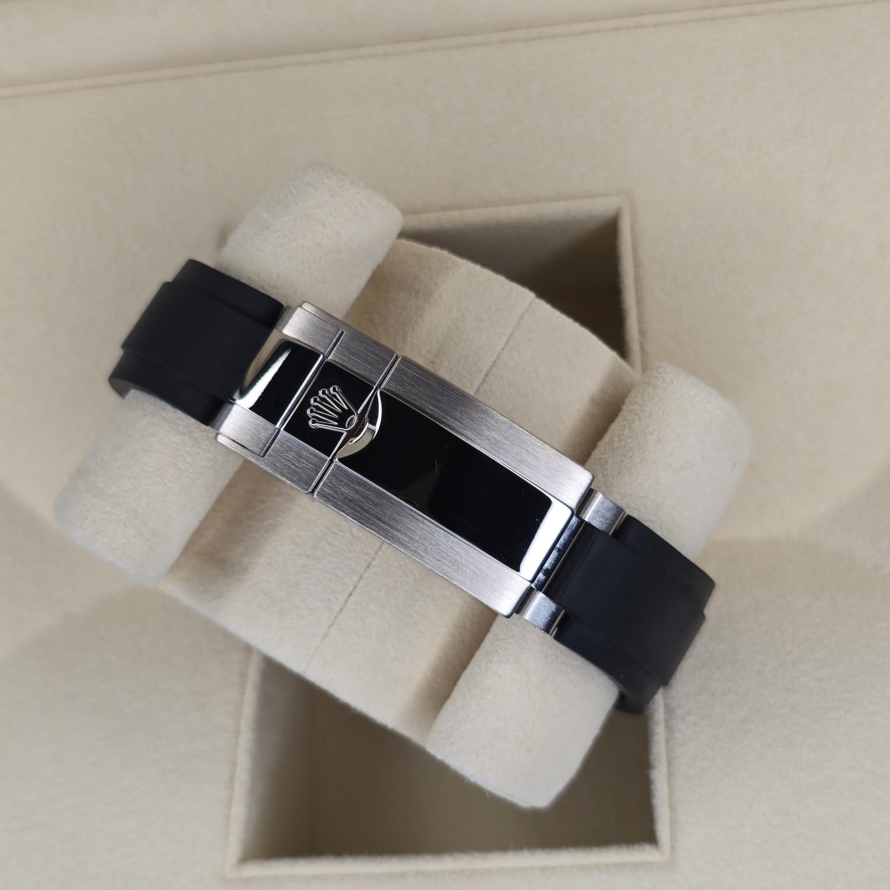 Rolex Cosmograph Daytona 116519LN clasp