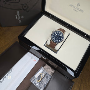 Patek Philippe Calatrava Pilot Travel Time 5524G full set