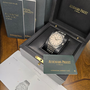 Audemars Piguet Royal Oak Silver Dial 15500st full set
