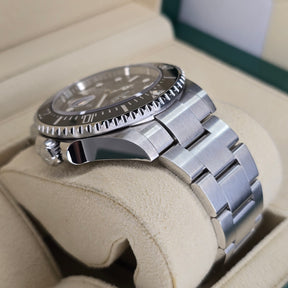 Rolex Sea-Dweller 126600 50th Anniversary case, oyster bracelet