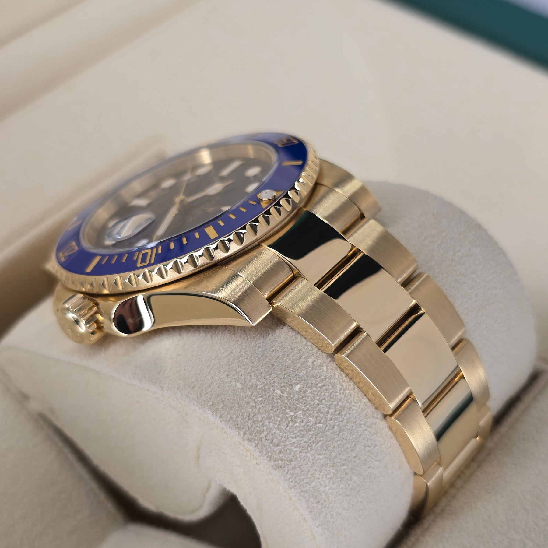 Rolex Submariner Date 116618lb lugs, oyster bracelet