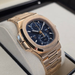 Patek Philippe Nautilus 5990/1R left side 