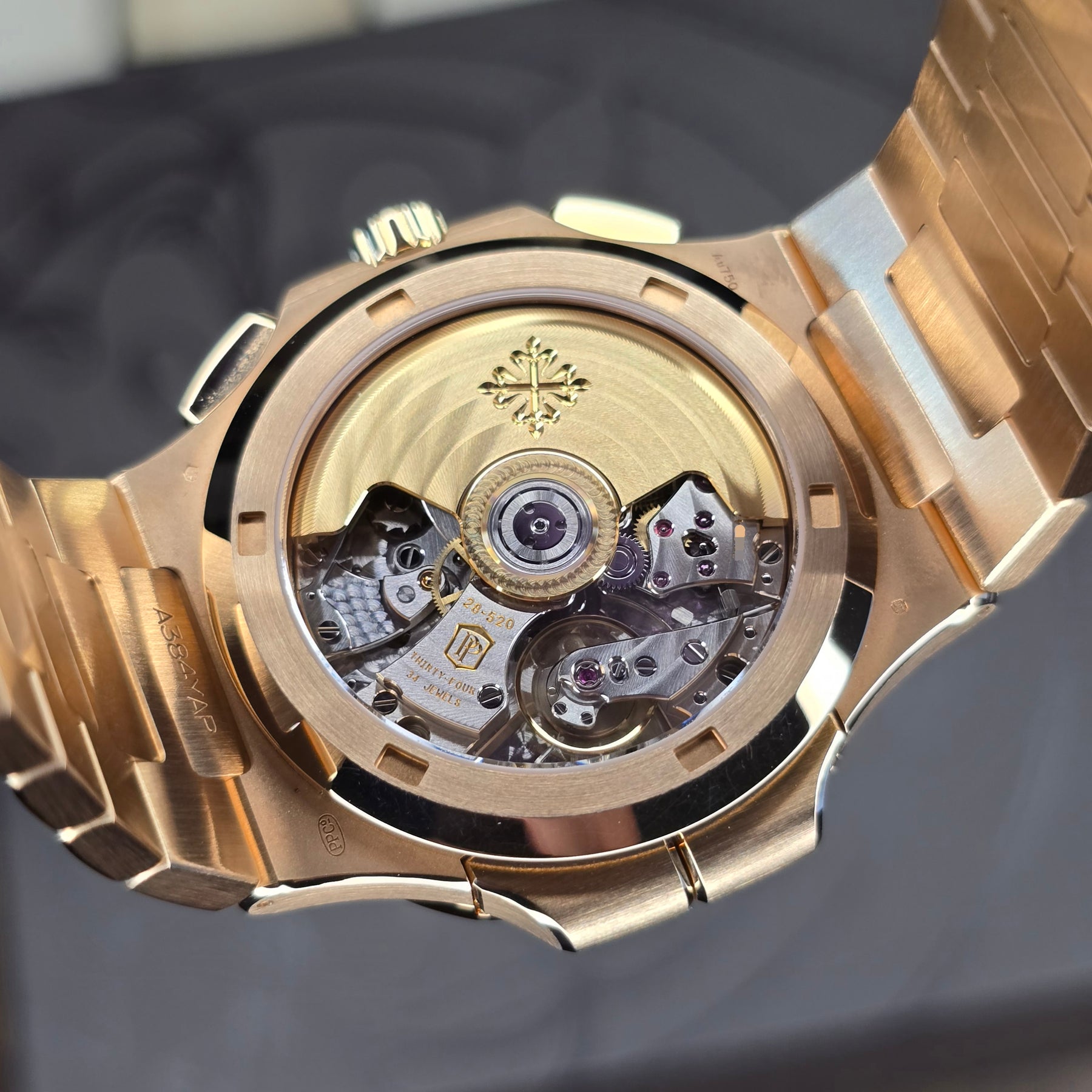 Patek Philippe Nautilus 5990/1R movement