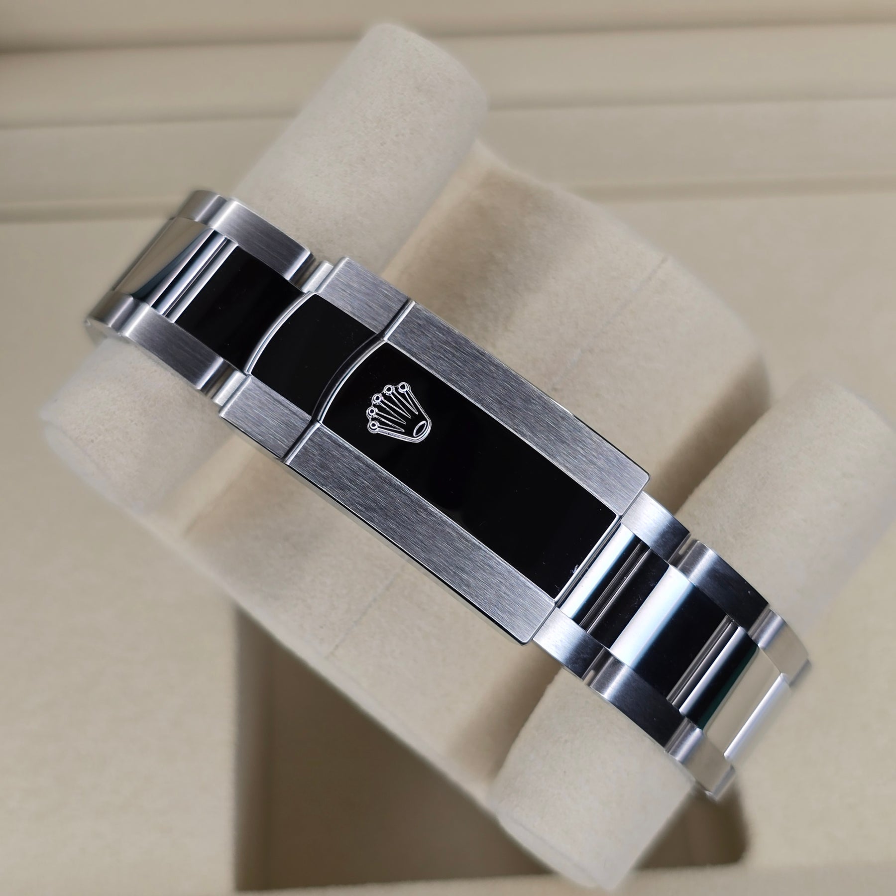 Rolex Datejust 126234 Blue Index clasp