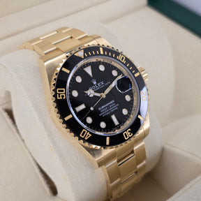 Rolex Submariner Date 126618LN left side case