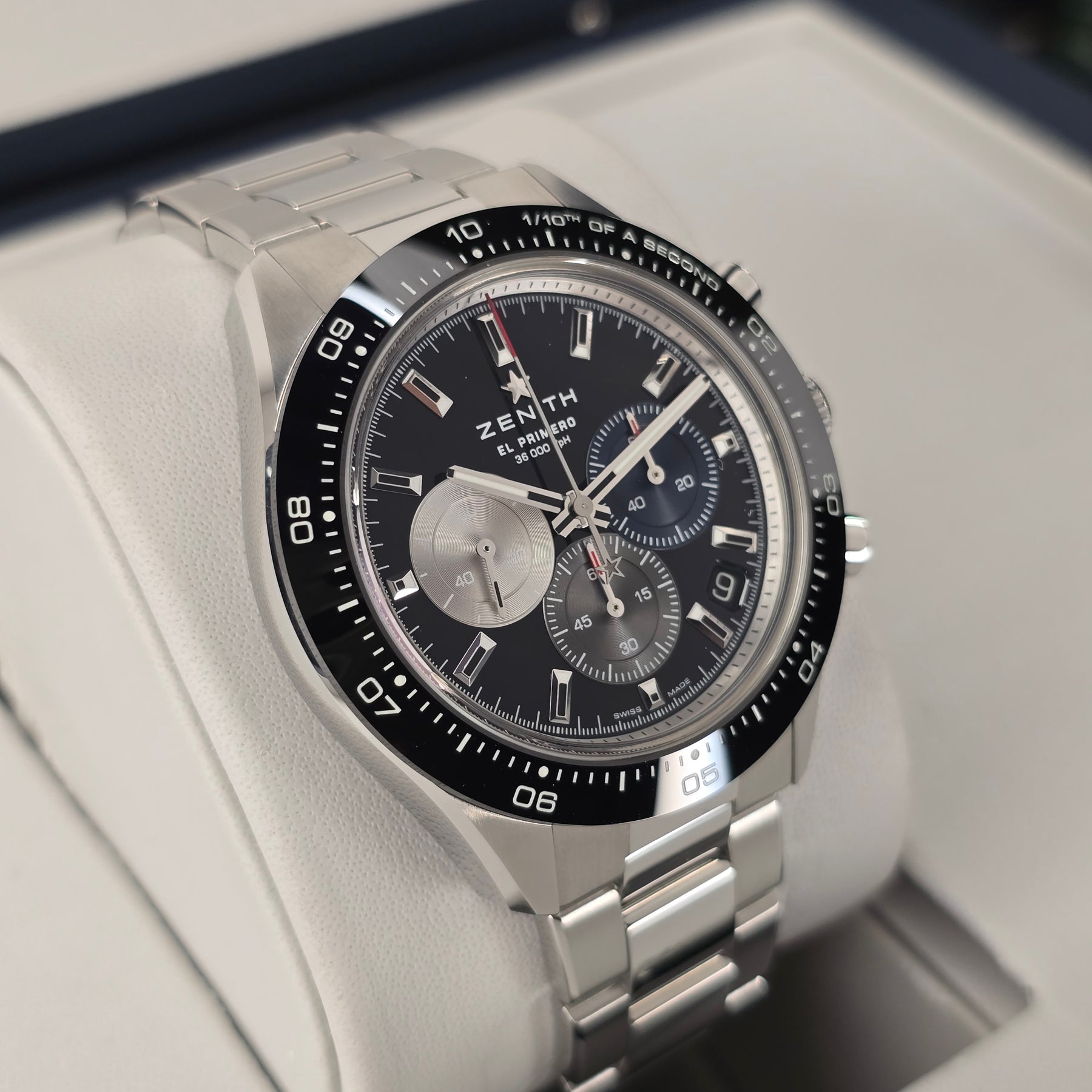 Zenith El Primero Chronomaster Sport 03.3100.3600/21.M3100 left side case