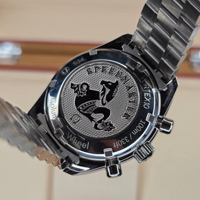 Omega Speedmaster Reduced 324.30.38.50.01.001  caseback