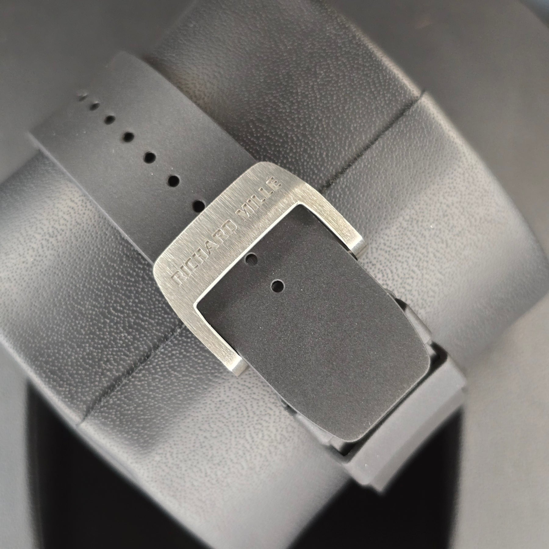 Richard Mille RM 67-01 Ti  clasp