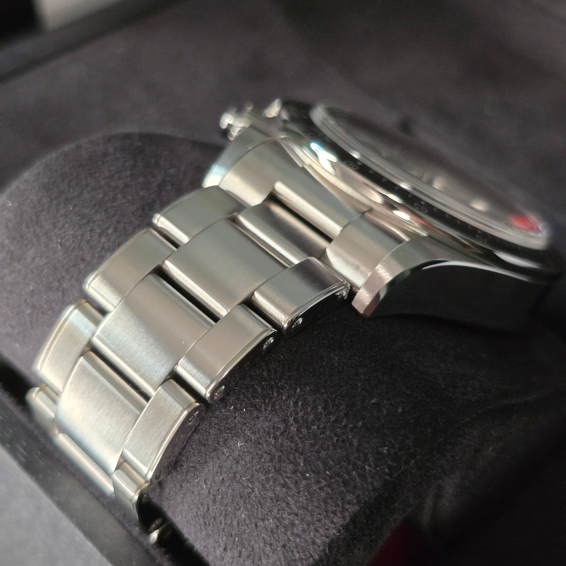 Tudor Black Bay Chrono Panda M79360N lug, bracelet