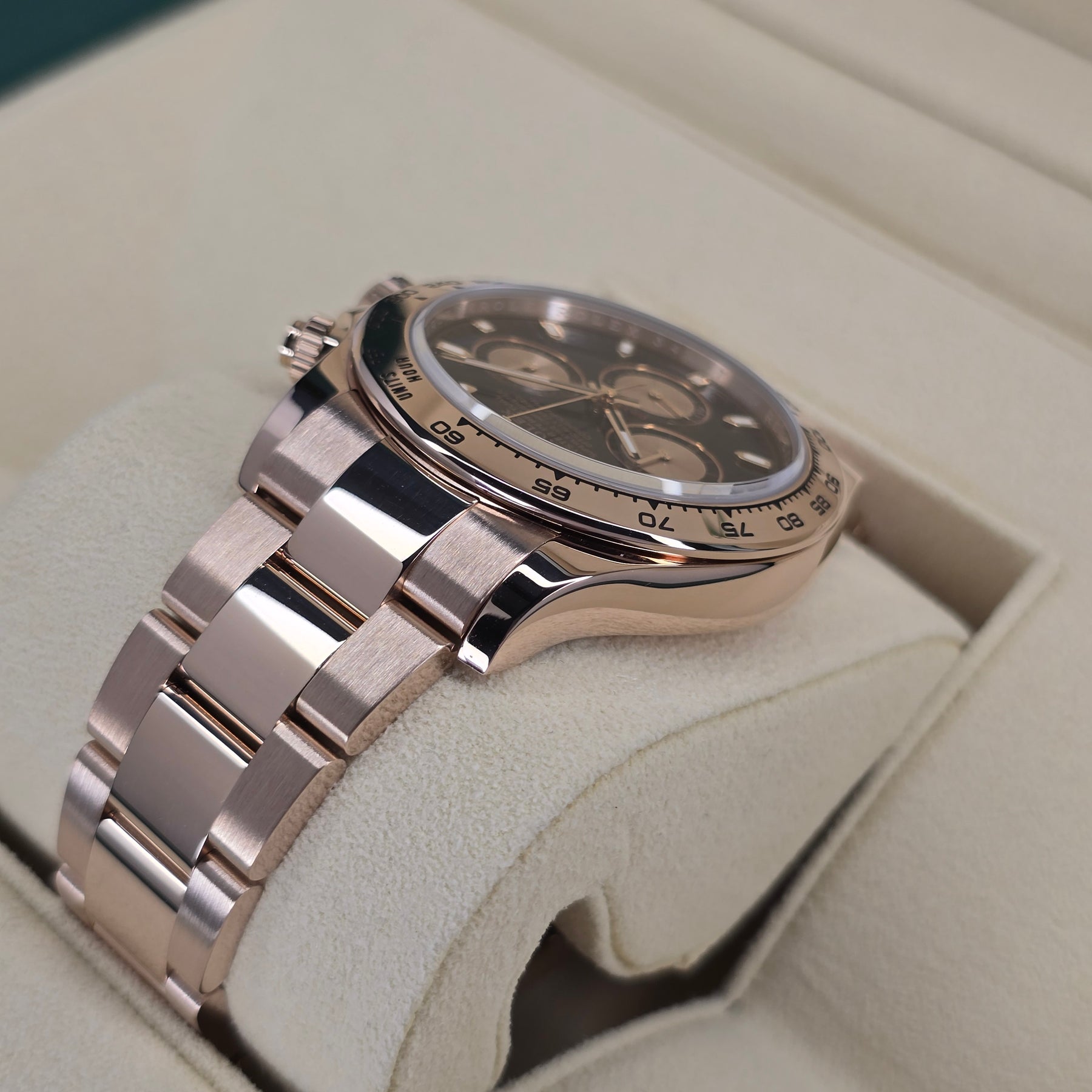 Rolex Cosmograph Daytona Everose 116505 lug, oyster bracelet