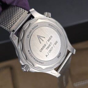 Omega Seamster Diver 300m No Time To Die caseback