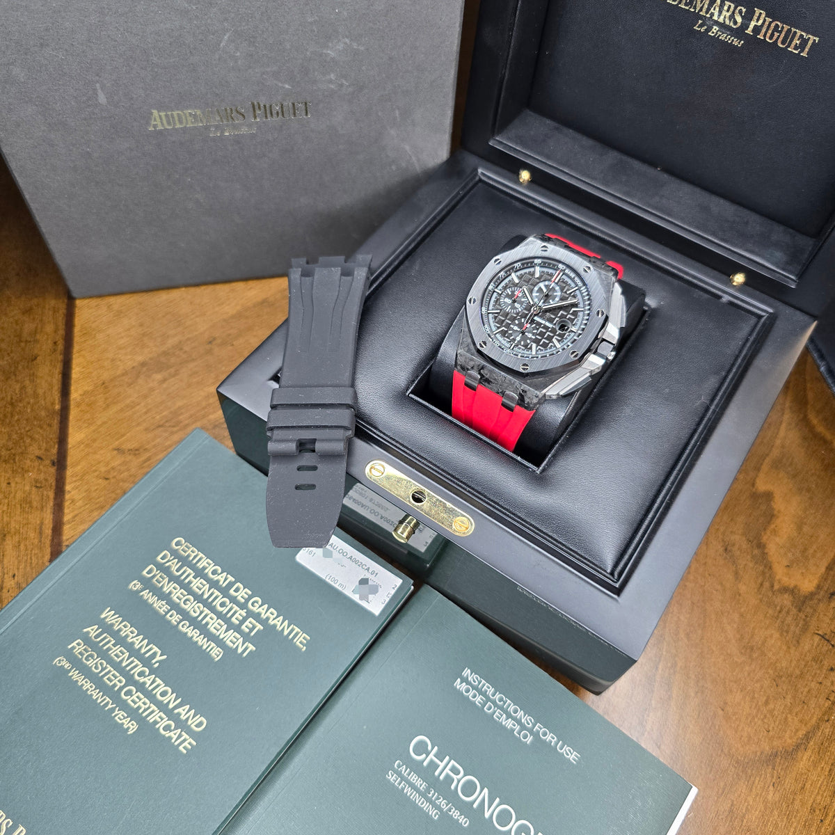 Audemars Piguet Royal Oak Offshore Forged Carbon 26400AU  full set