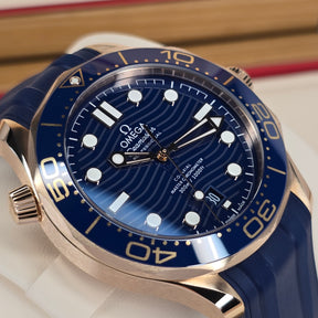 Omega Seamaster Diver 300m 210.62.42.20.03.001 dial
