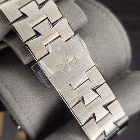 Vacheron Constantin Overseas 6000 6000V/210T-H179 Tourbillon clasp