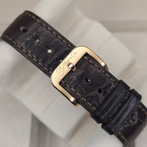 H. Moser & CIE Venturer Big Date  clasp