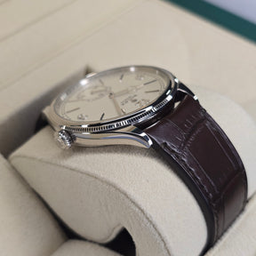 Rolex Perpetual 1908 52509 lug, strap