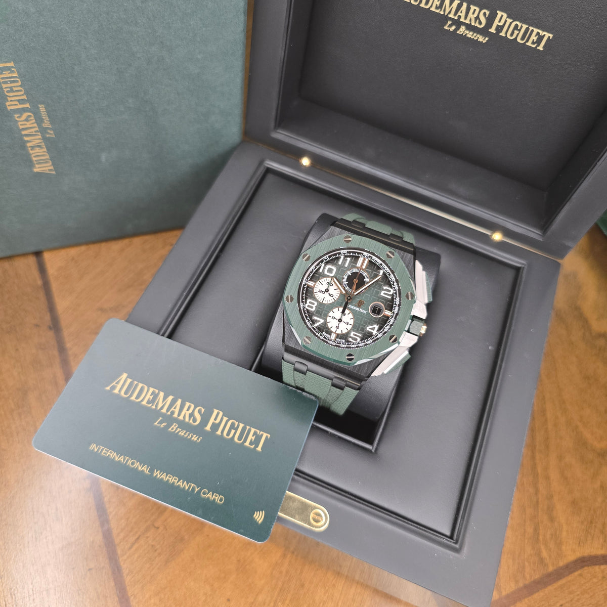 Audemars Piguet Royal Oak Offshore Chrono 26405CE  full set