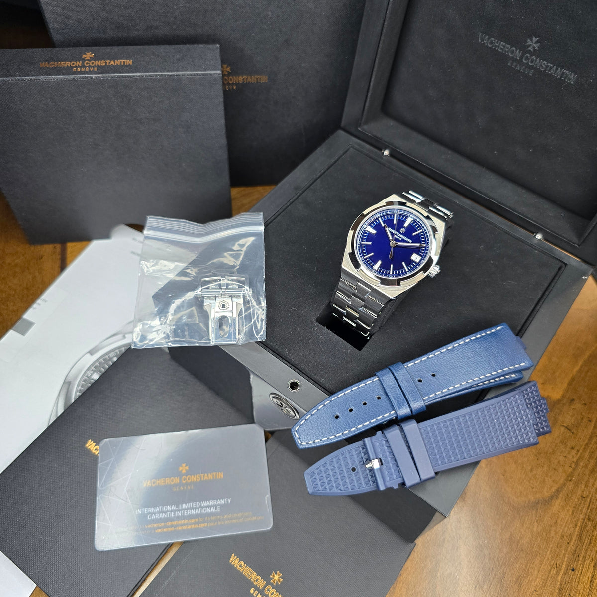 Vacheron Constantin Overseas 4500v full set