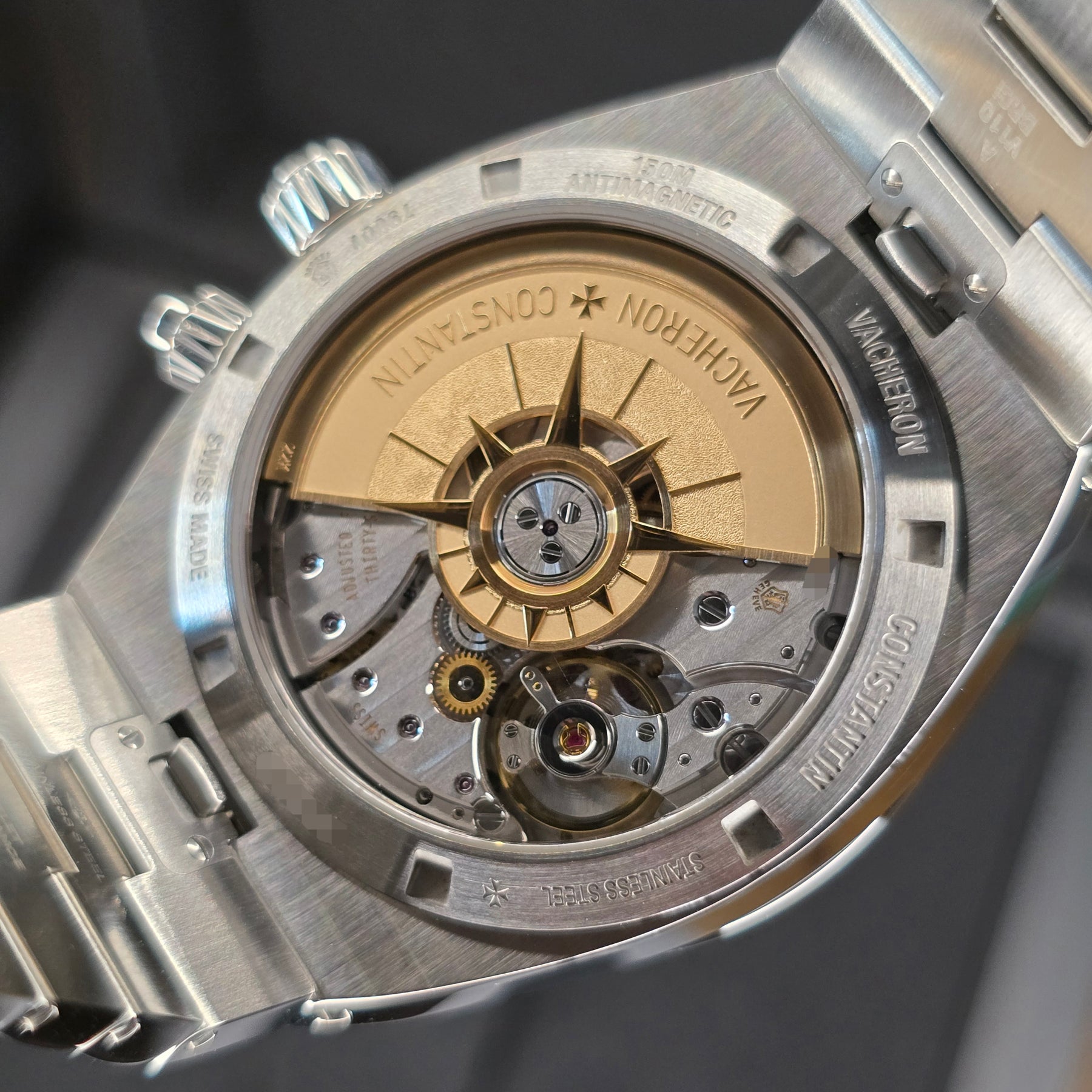 Vacheron Constantin Overseas Dual Time 7900v movement