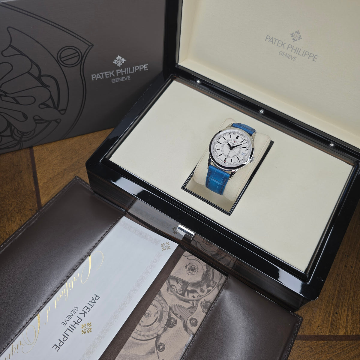 Patek Philippe Weekly Calendar 5212A-001 full set