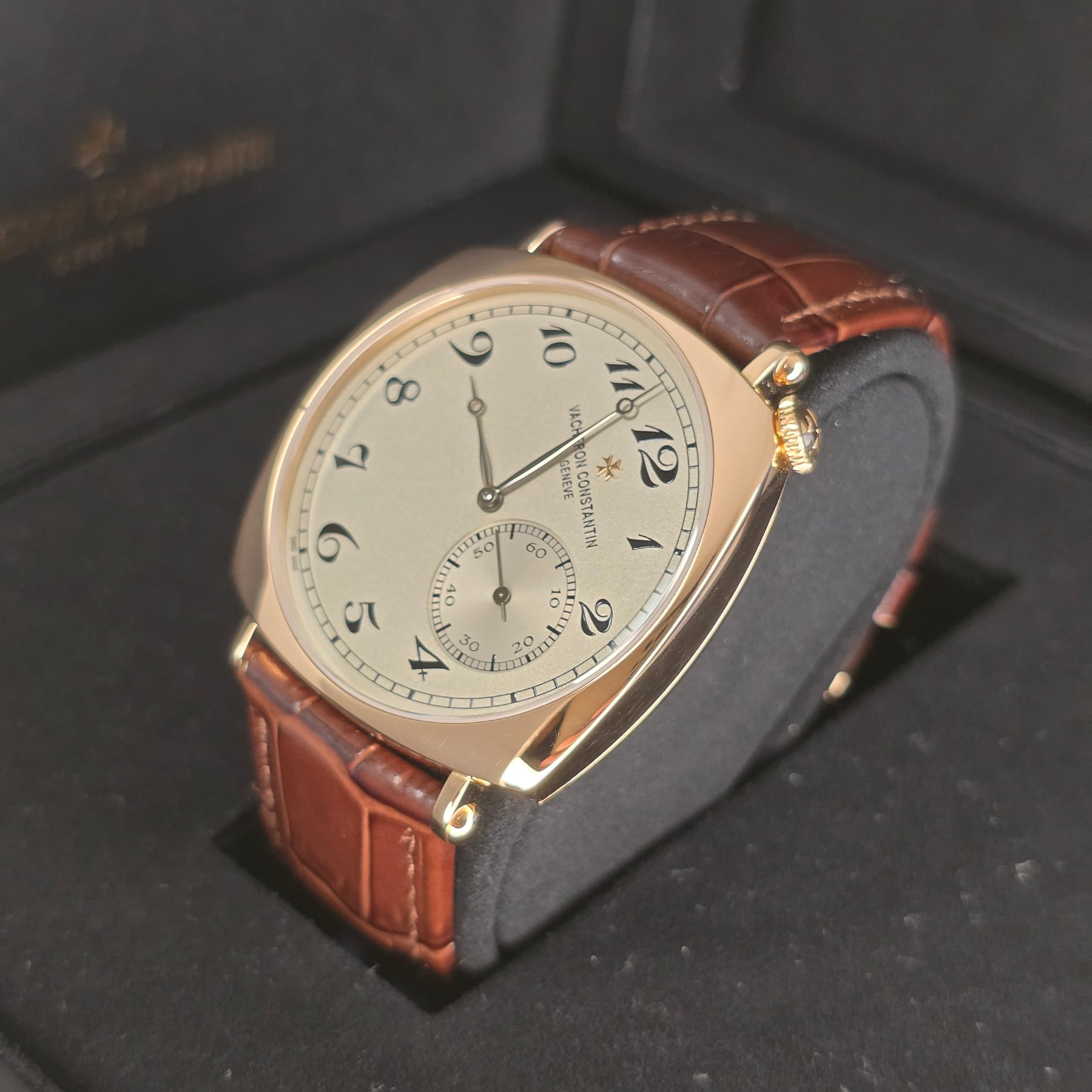 Vacheron Constantin Historiques American 1921 82035/000R right side case