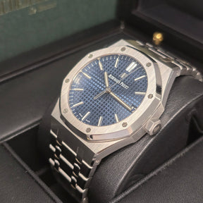 Audemars Piguet Royal Oak Blue Dial 15500st 41mm
