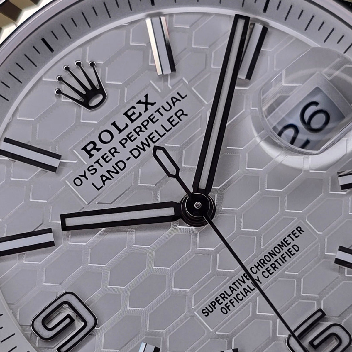 Rolex Land-Dweller 127334 dial