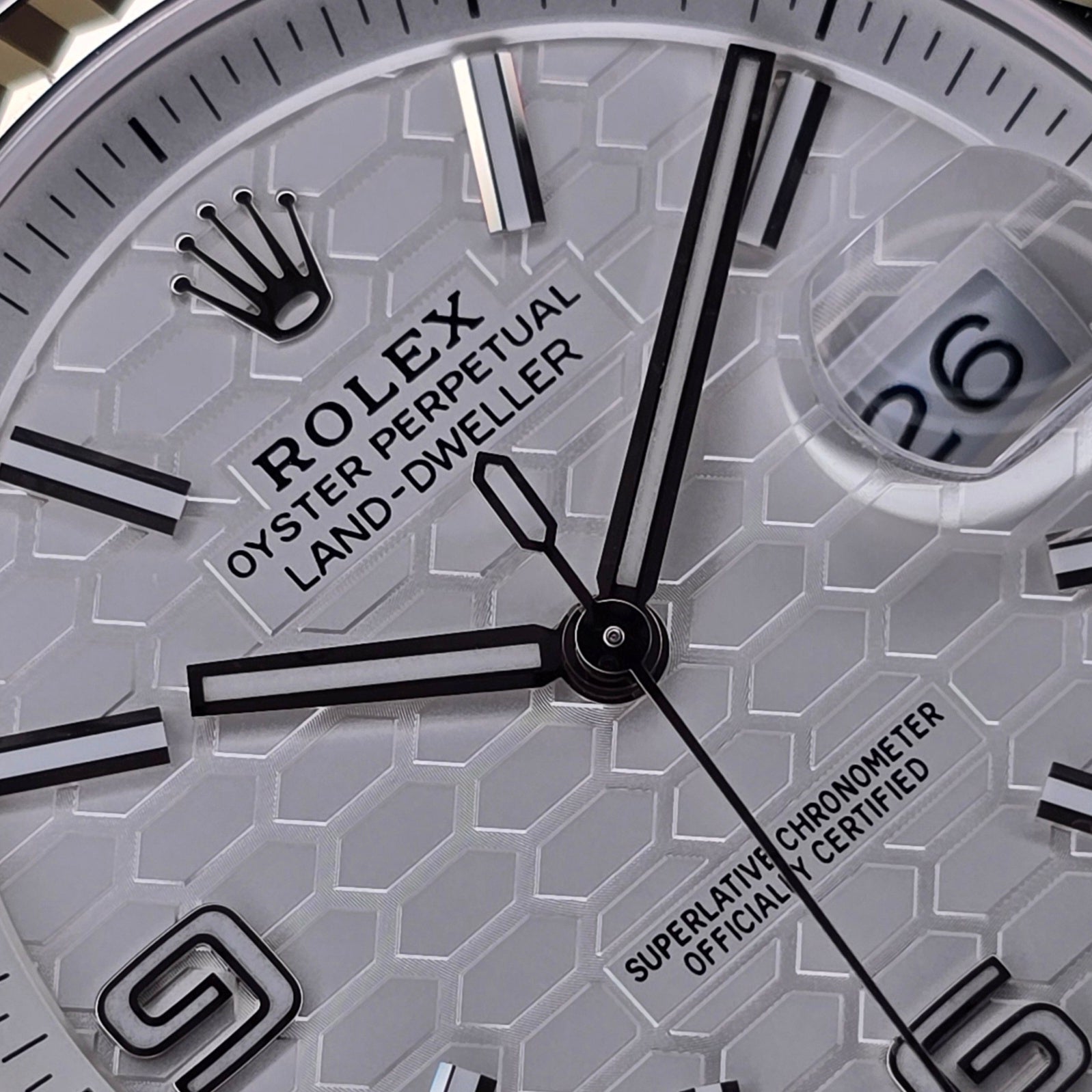 Rolex Land-Dweller 127334 dial
