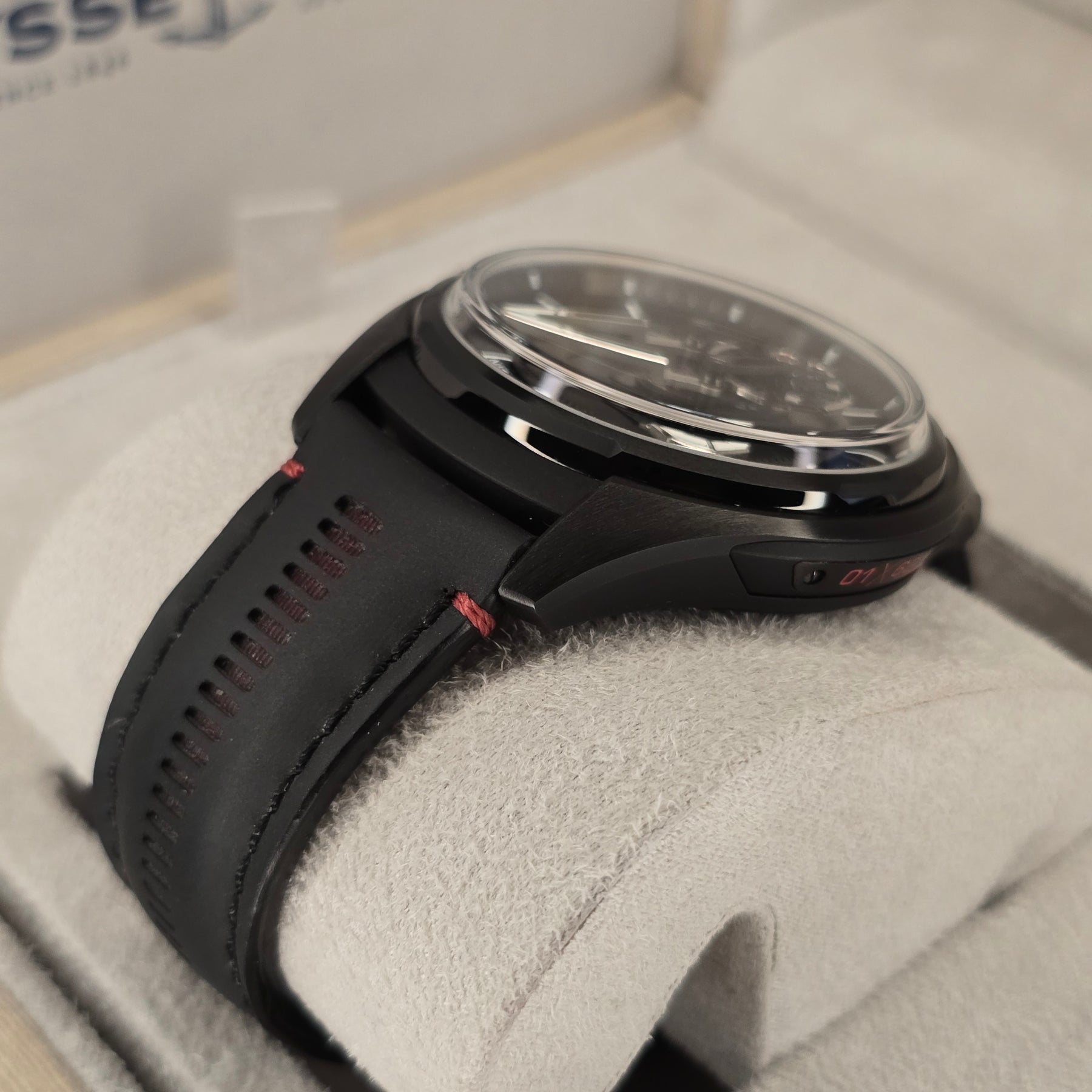 Ulysse Nardin Freak X  2303-270.1/BLACK lug, strap