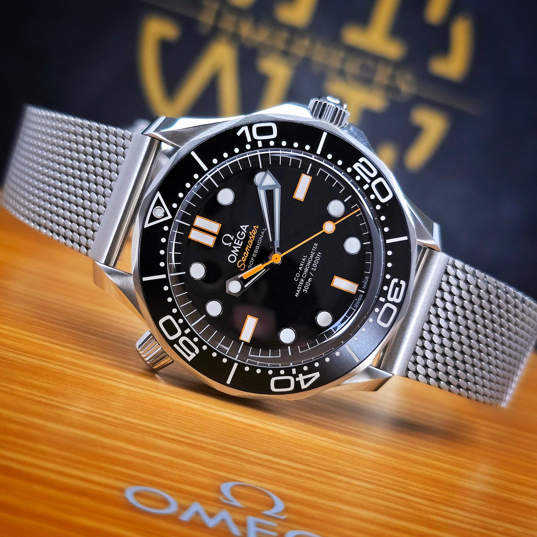 Omega Seamster Diver 300m 210.30.42.20.01.018 front