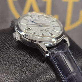 Grand Seiko Elegance SBGM235 Limited lug, strap